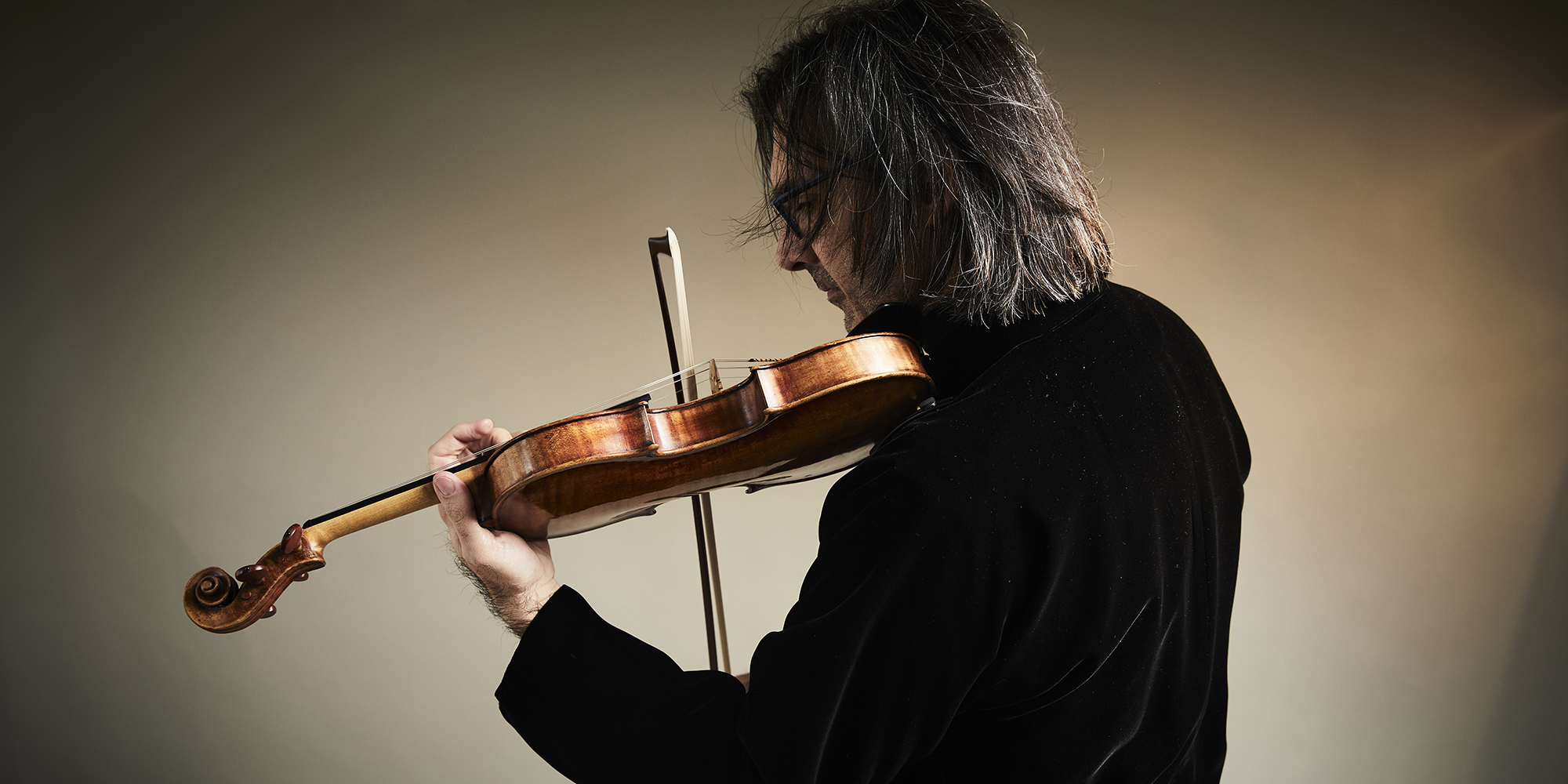 Tchaikovsky's Violin Concerto with Leonidas Kavakos